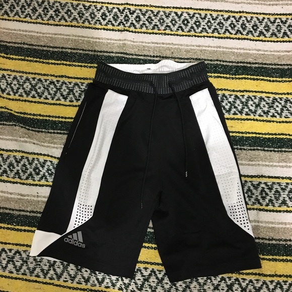 Adidas basketball shorts c365 nwt - Picture 3 of 4